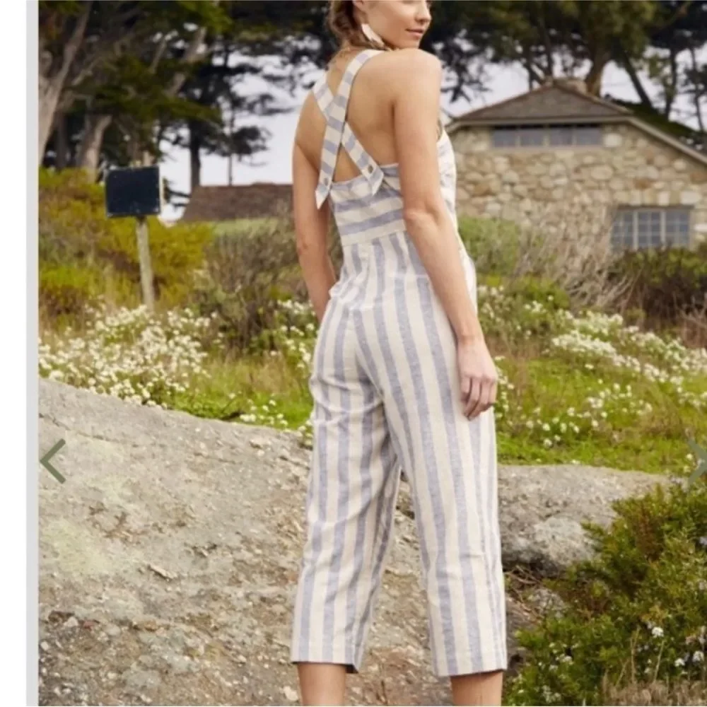 Altar'd State Cream and Blue Sleeveless Striped Linen-Blend Jumpsuit Size Medium